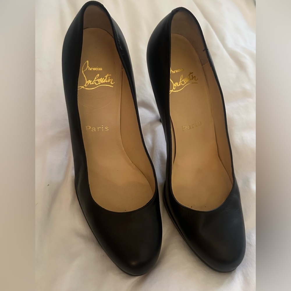 Christian Louboutin Leather Round Toe Pump